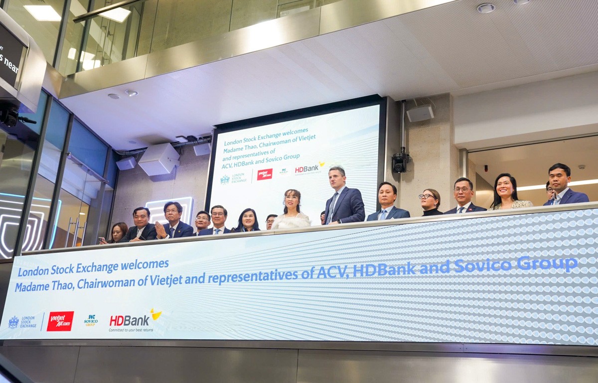 Lãnh đạo HDBank, Vietjet làm việc tại Sàn Chứng khoán Luân Đôn: Tầm nhìn toàn cầu của doanh nghiệp Việt Nam Lãnh đạo HDBank, Vietjet làm việc tại Sàn Chứng khoán Luân Đôn: Tầm nhìn toàn cầu của doanh nghiệp Việt Nam