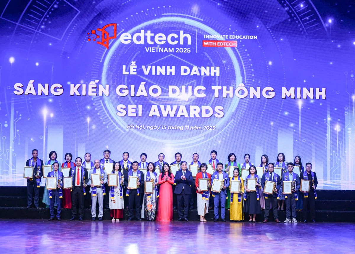 Vinh danh “Sáng kiến giáo dục thông minh – SEI Awards” lần thứ III, năm 2025 Vinh danh “Sáng kiến giáo dục thông minh – SEI Awards” lần thứ III, năm 2025