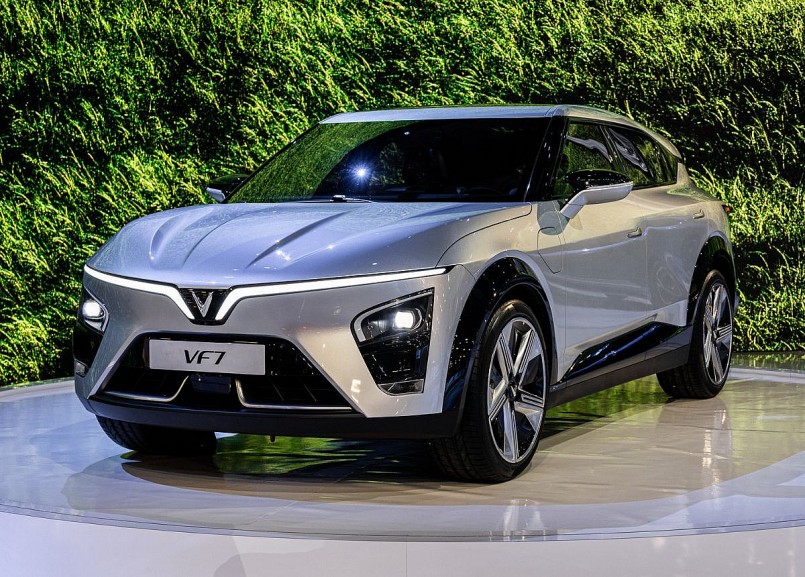 VinFast bứt phá ngoạn mục với hơn 20.000 xe bán ra trong tháng 10, xác lập vị thế dẫn đầu