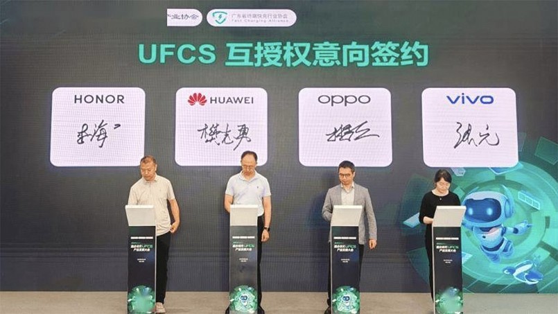 Pin smartphone ngày càng lớn: Bài toán chọn sạc chuẩn vẫn làm khó người dùng