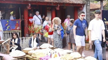 Du lịch Việt Nam đặt mục tiêu đón 25 triệu khách quốc tế năm 2026