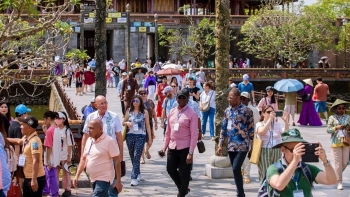 Từ bứt phá đến bền vững: Hành trình xanh của du lịch miền Trung