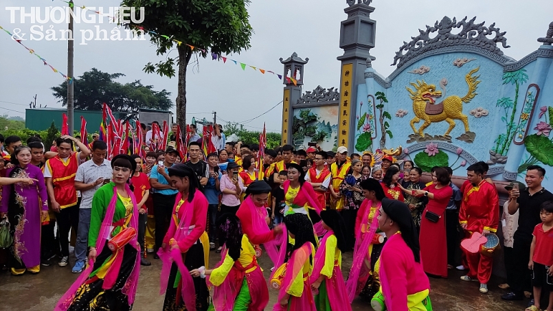 Hưng Yên: Độc đáo lễ hội đình làng Phi Liệt, tôn vinh đức thánh Thạch Thần Đại Vương