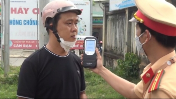 Quảng Nam: Đội CSGT số 2 tăng cường kiểm soát, xử lý vi phạm nồng độ cồn và ma túy