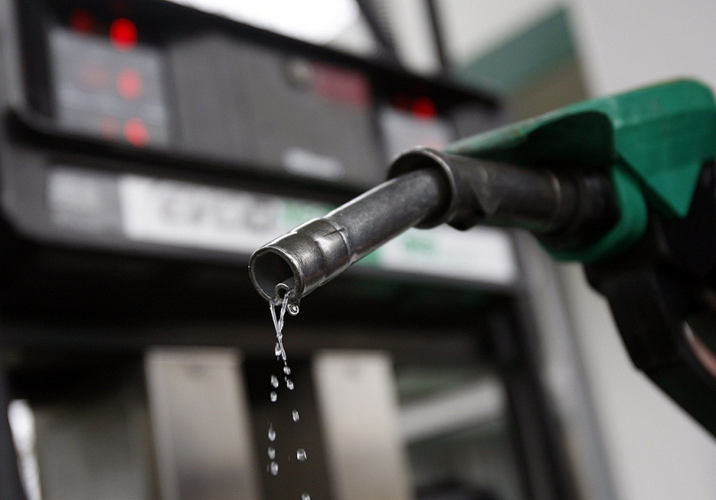 Giá xăng dầu hôm nay 25/5: Quay đầu giảm trở lại