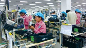 Việt Nam nhập khẩu điện thoại và linh kiện chủ yếu từ Trung Quốc, Hàn Quốc