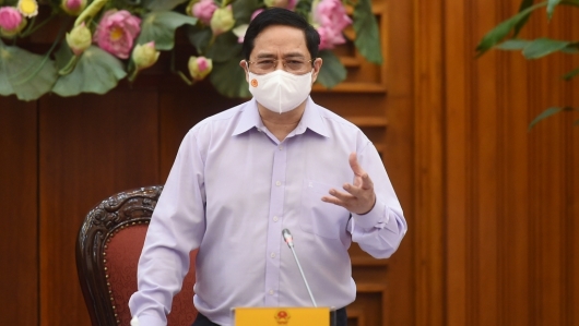 Thủ tướng chỉ thị bảo đảm việc làm bền vững, nâng cao mức sống của công nhân lao động