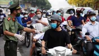 Hà Nội làm rõ hơn việc kiểm tra giấy đi đường trong thời gian giãn cách xã hội