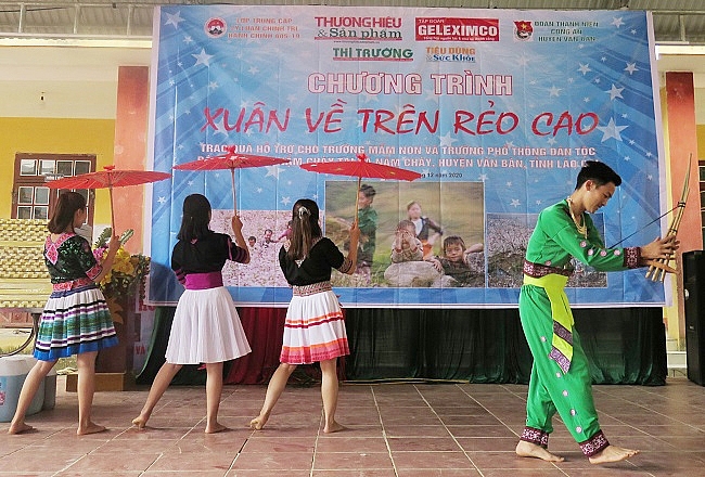 Tạp chí Thương hiệu & Sản phẩm tổ chức thành công chương trình thiện nguyện “Xuân về trên rẻo cao” Tạp chí Thương hiệu & Sản phẩm tổ chức thành công chương trình thiện nguyện “Xuân về trên rẻo cao”