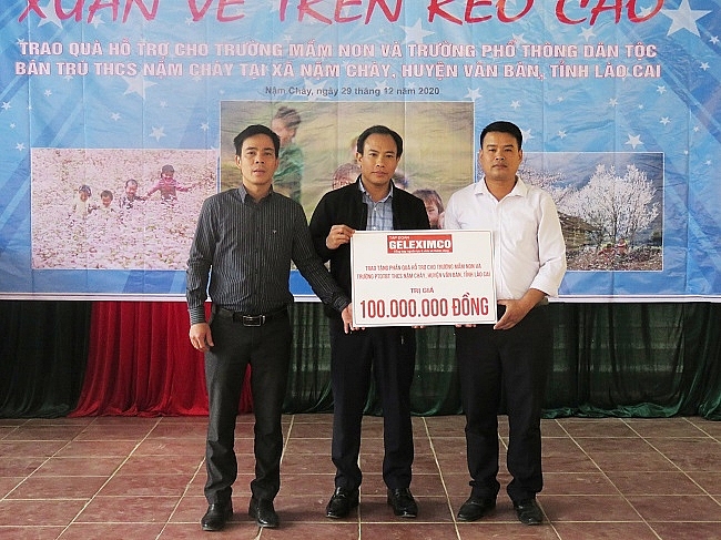 Tạp chí Thương hiệu & Sản phẩm tổ chức thành công chương trình thiện nguyện “Xuân về trên rẻo cao” Tạp chí Thương hiệu & Sản phẩm tổ chức thành công chương trình thiện nguyện “Xuân về trên rẻo cao”