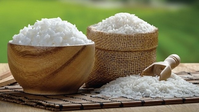 Cập nhật giá lúa gạo hôm nay 29/4/2022: Giá gạo quay đầu giảm