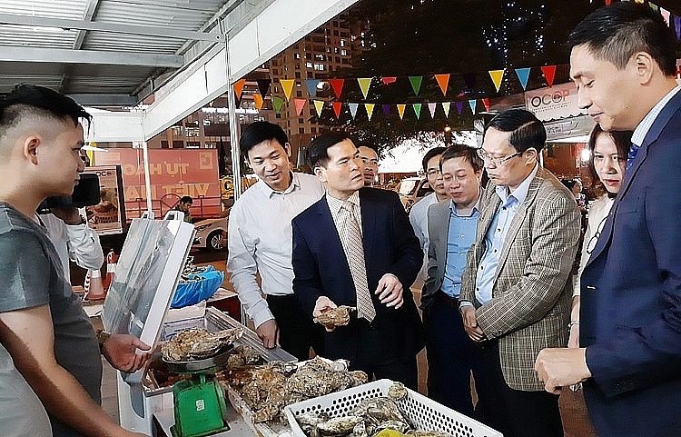 Khai mạc Tuần giới thiệu sản phẩm OCOP và thuỷ sản Quảng Ninh tại Hà Nội