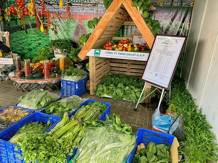 Khai mạc phiên chợ “Tuần nông sản an toàn thực phẩm năm 2020” tại Đà Lạt